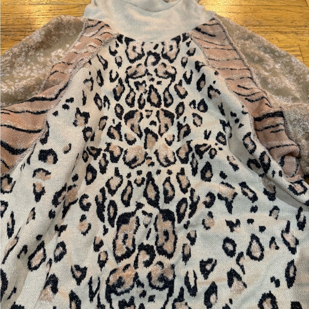 free people nala sweatshirt - Picture 2 of 3